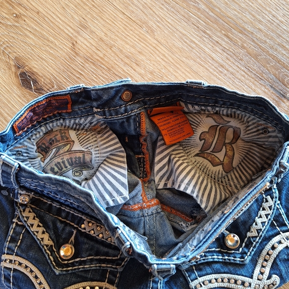 ☆Rock Revival Shorts☆ - Picture 6 of 11